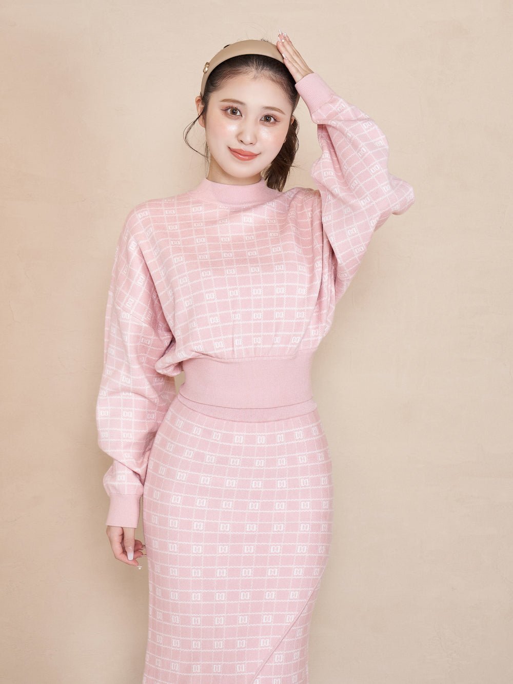 DDロゴボリュームニットトップス