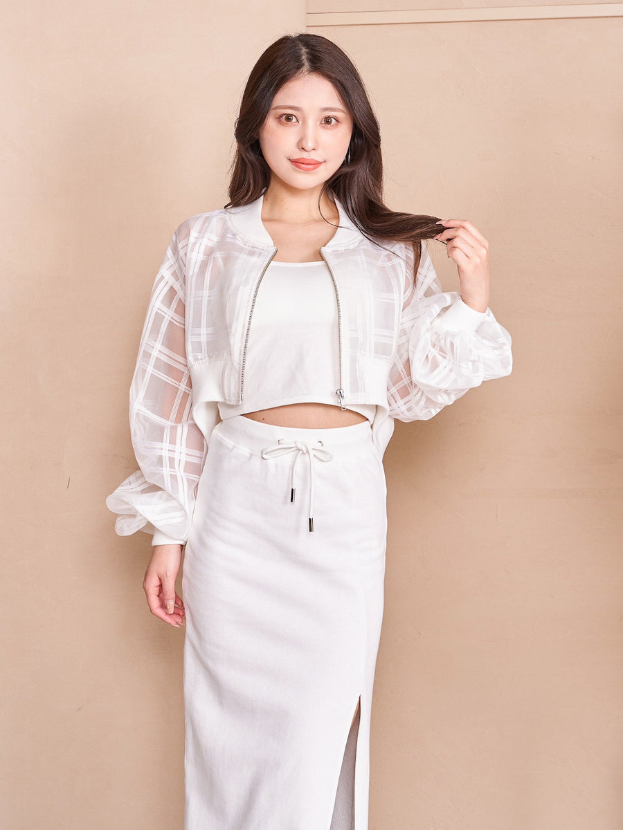 モデル:155cm(着用サイズ:FREE 着用カラー:WHT)