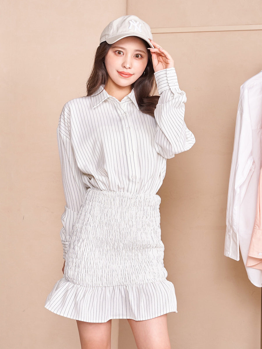 モデル:156cm(着用サイズ:FREE 着用カラー:WHT)