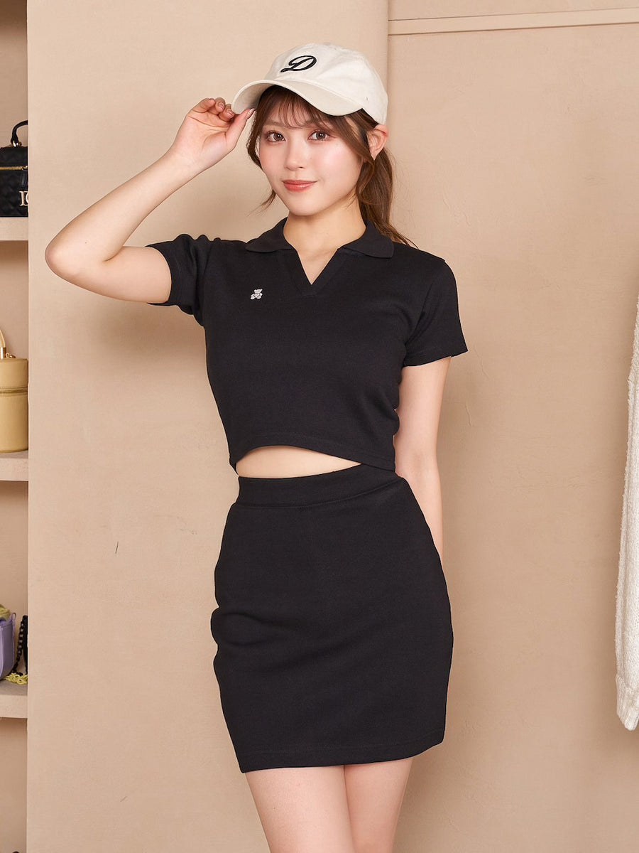 モデル:163cm(着用サイズ:FREE 着用カラー:BLK)