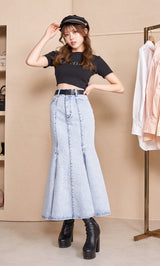モデル:163cm(着用サイズ:FREE 着用カラー:BLK)