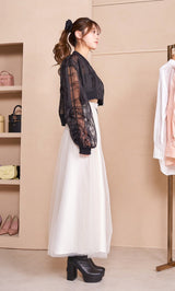 モデル:163cm(着用サイズ:FREE 着用カラー:BLK)