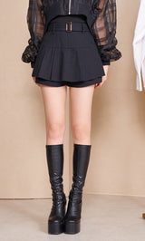 モデル:163cm(着用サイズ:FREE 着用カラー:BLK)