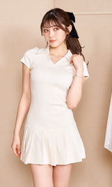 モデル:163cm(着用サイズ:FREE 着用カラー:IVO)