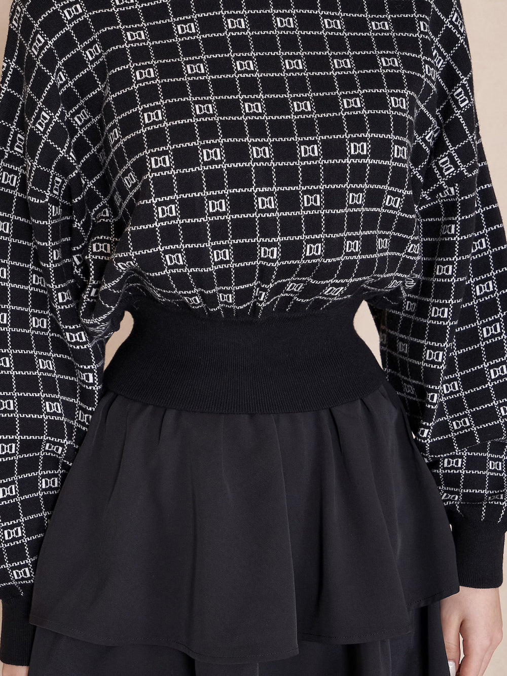 DDロゴボリュームニットトップス