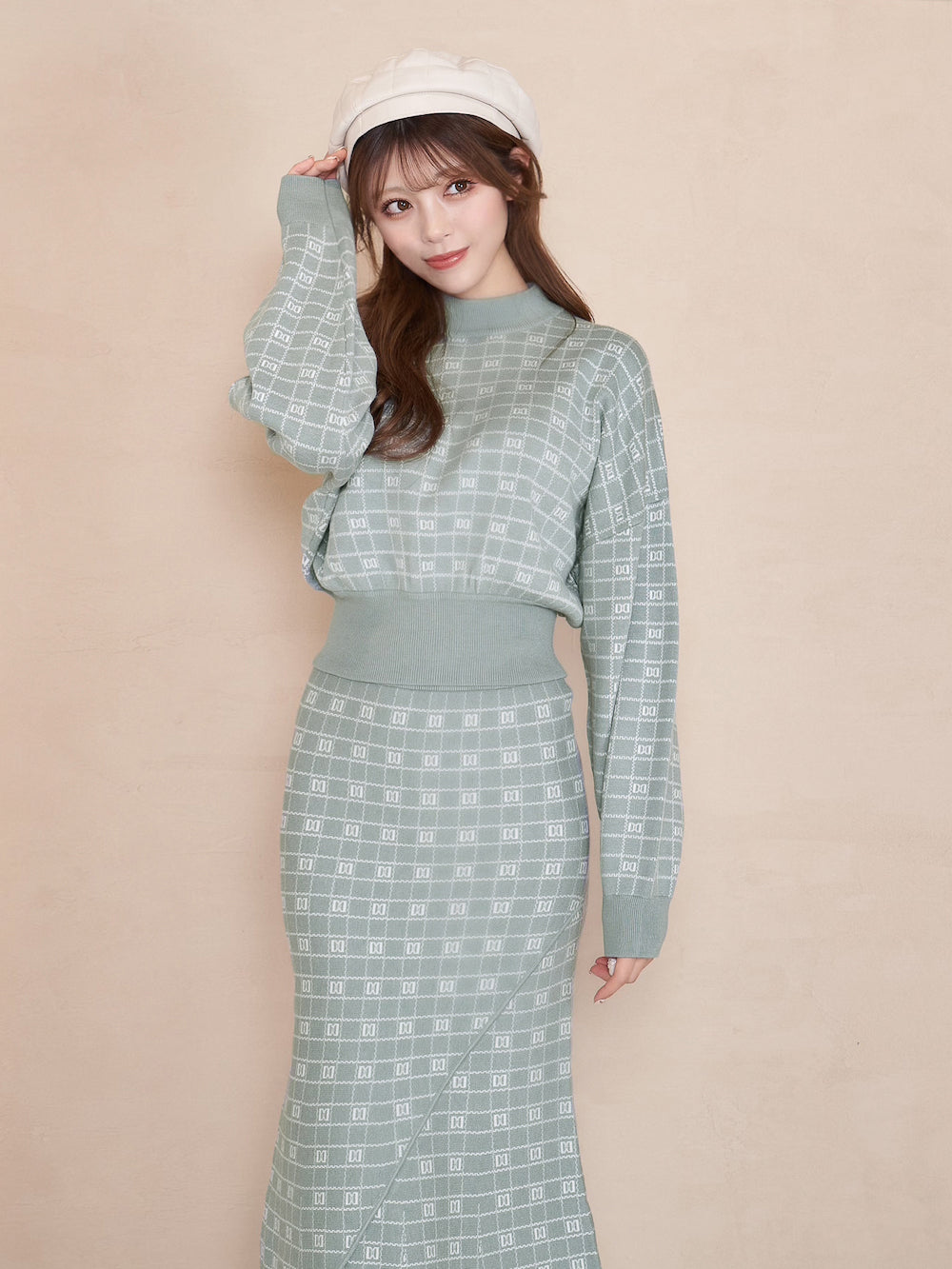 DDロゴボリュームニットトップス