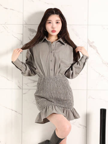 モデル:160cm(着用サイズ:FREE 着用カラー:GRY)