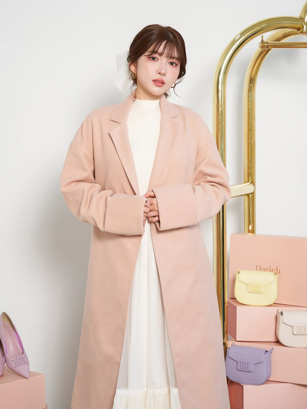 モデル:160cm(着用サイズ:FREE 着用カラー:P-BEG)