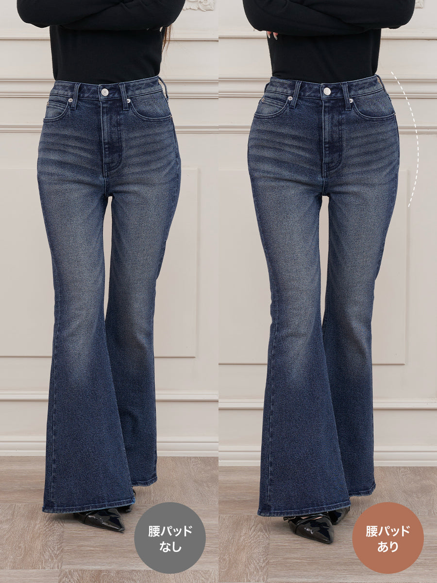 モデル：156cm（着用サイズ：XS　着用カラー：BLU）