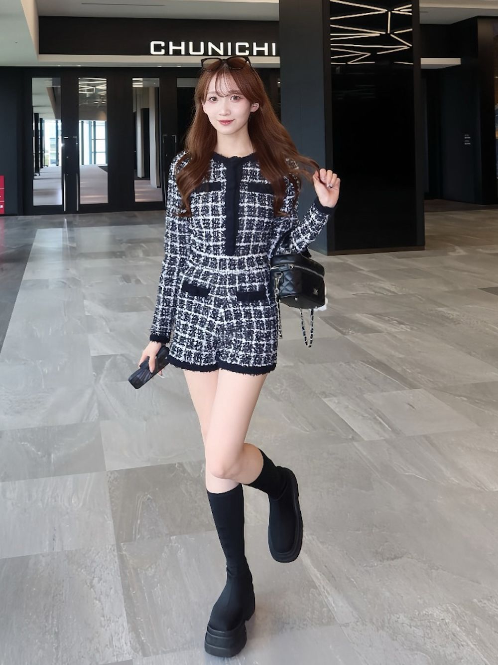 モデル：160cm（着用サイズ：FREE　着用カラー：BLK）