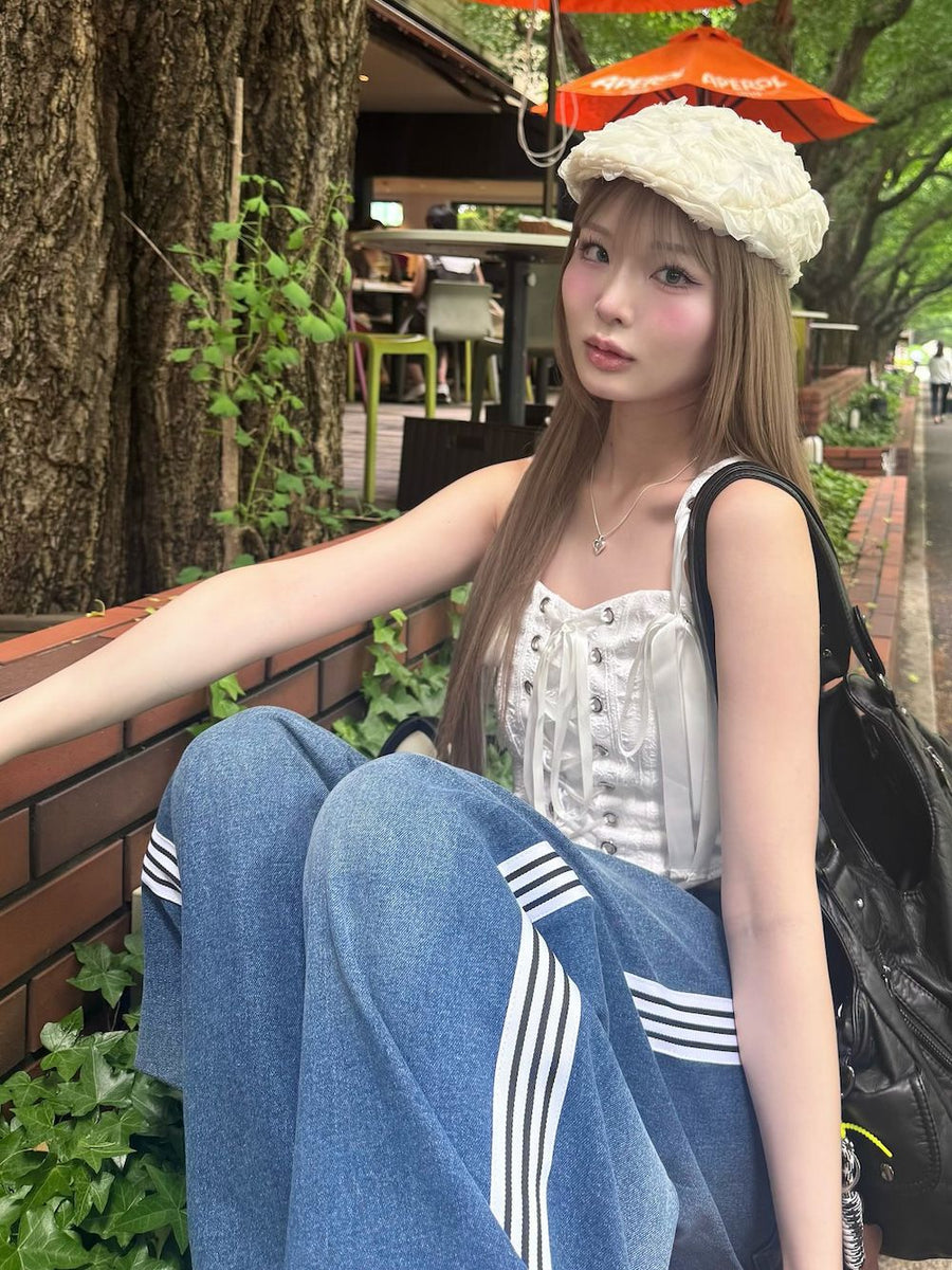 モデル：163cm（着用サイズ：S　着用カラー：BLU）