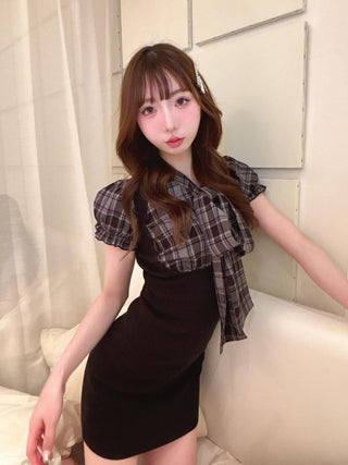 モデル：160cm（着用サイズ：FREE　着用カラー：BLK）