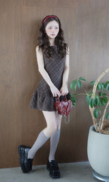 モデル：158cm（着用サイズ：FREE　着用カラー：BRN）