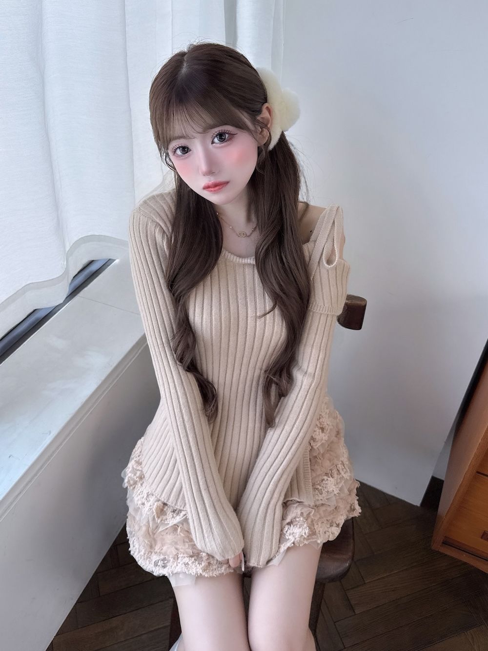 モデル：158cm（着用サイズ：FREE　着用カラー：BEG）
