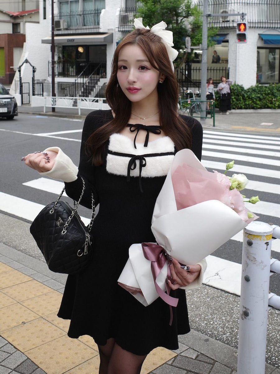 モデル：156cm（着用サイズ：FREE　着用カラー：BLK）