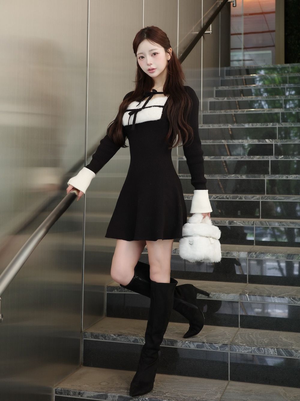 モデル：158cm（着用サイズ：FREE　着用カラー：BLK）