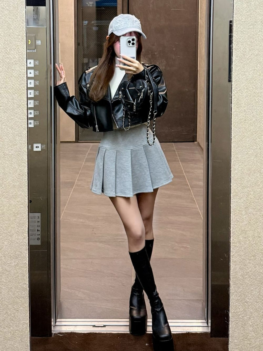 モデル：156cm（着用サイズ：FREE　着用カラー：GRY）