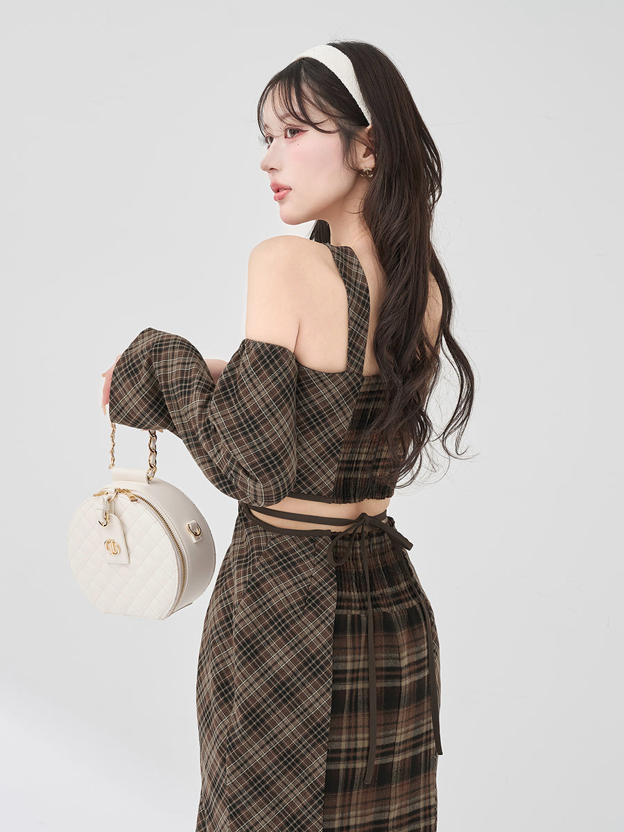 モデル：165cm（着用サイズ：FREE　着用カラー：BRN）