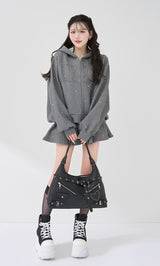 モデル：165cm（着用サイズ：FREE　着用カラー：GRY）