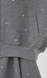 モデル：165cm（着用サイズ：FREE　着用カラー：GRY）