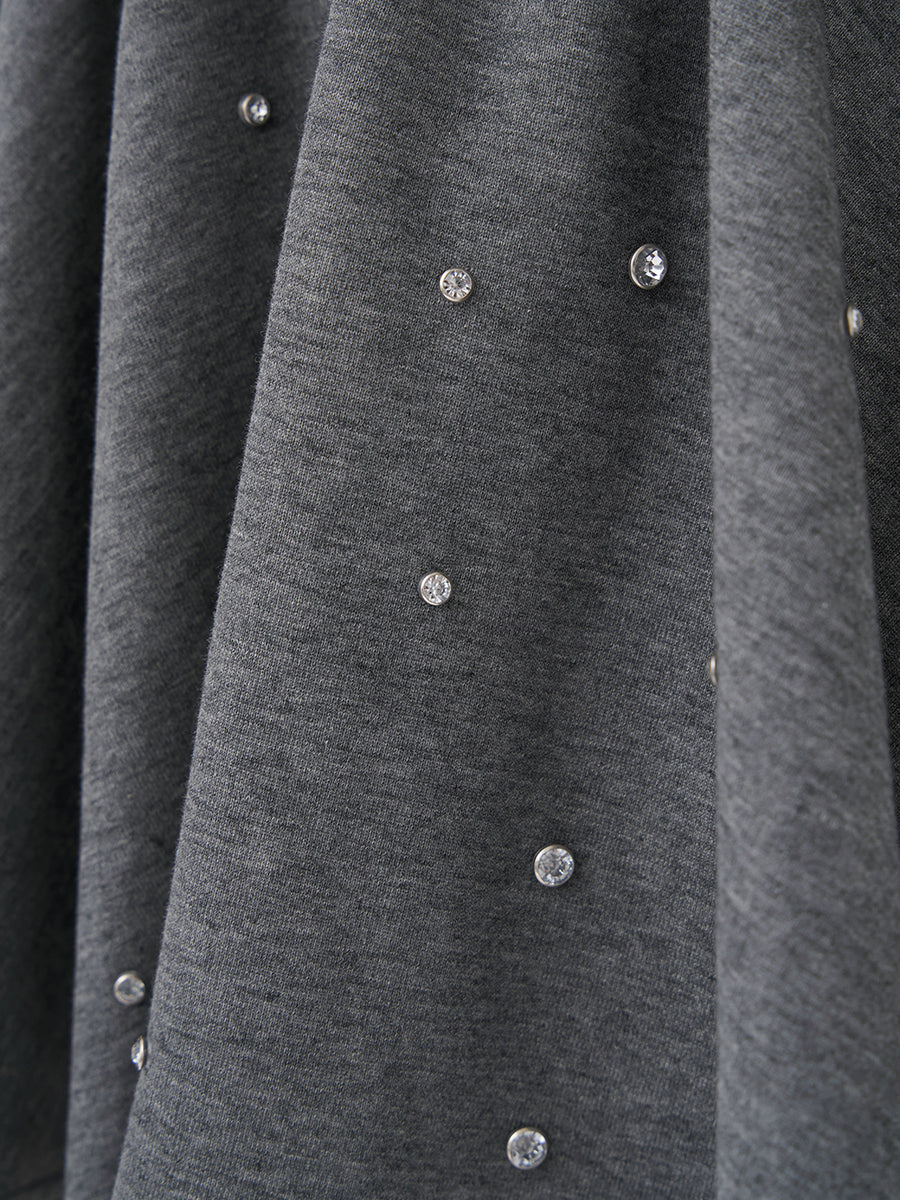 モデル：165cm（着用サイズ：FREE　着用カラー：GRY）