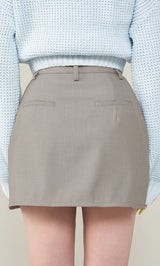 モデル：163cm（着用サイズ：S　着用カラー：GRY）