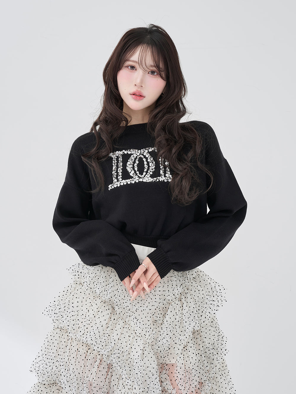 ビジューロゴパフニットトップス - blk