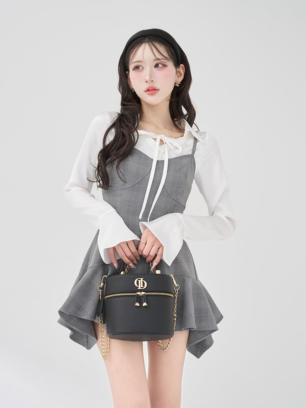 モデル：165cm（着用サイズ：FREE　着用カラー：GRY）
