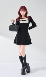 モデル：165cm（着用サイズ：FREE　着用カラー：BLK）