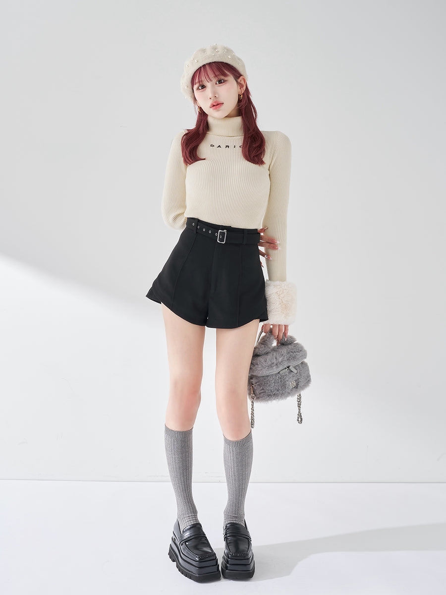 モデル：165cm（着用サイズ：S　着用カラー：BLK）