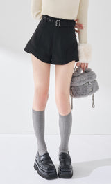 モデル：165cm（着用サイズ：S　着用カラー：BLK）