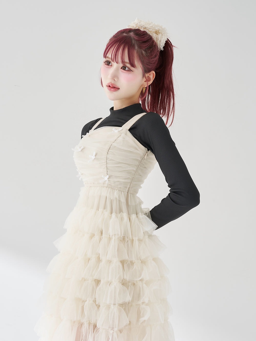 モデル：165cm（着用サイズ：FREE　着用カラー：WHT）