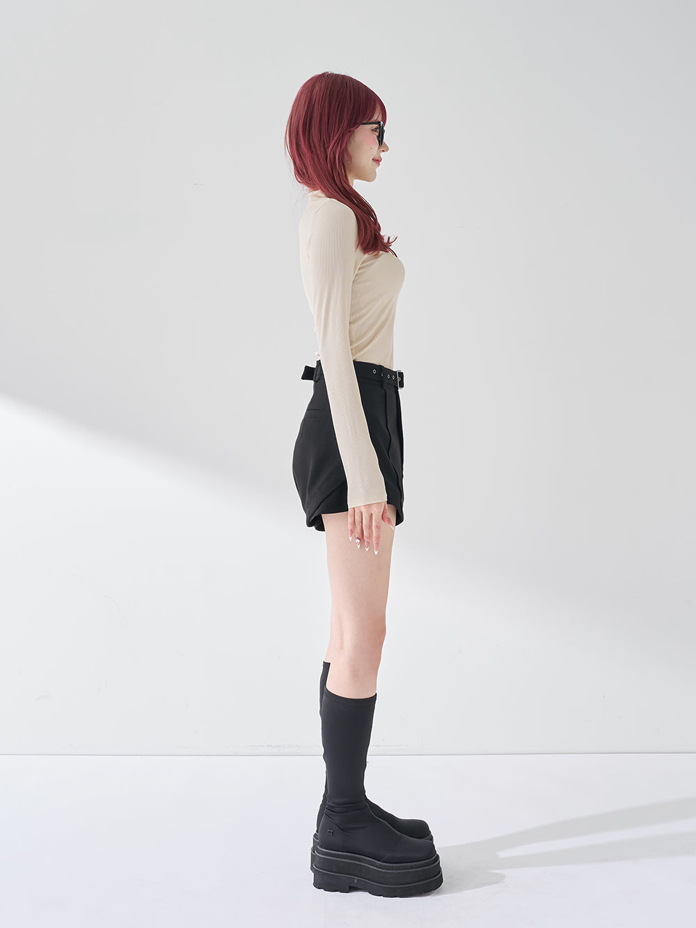 モデル：165cm（着用サイズ：S　着用カラー：BLK）