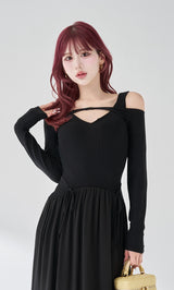 モデル：165cm（着用サイズ：FREE　着用カラー：BLK）