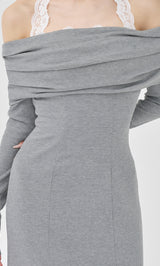 モデル：165cm（着用サイズ：FREE　着用カラー：GRY）