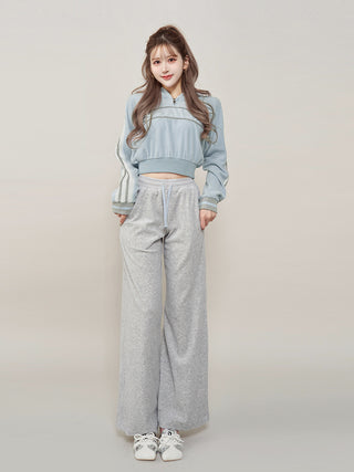 モデル：165cm（着用サイズ：FREE　着用カラー：GRY）