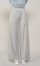 モデル：165cm（着用サイズ：FREE　着用カラー：GRY）