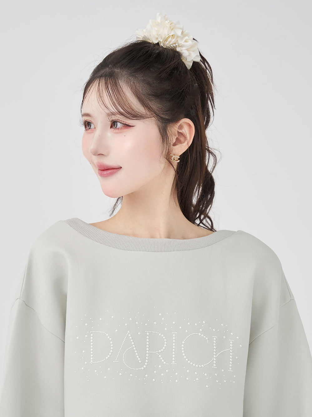 モデル：165cm（着用サイズ：FREE　着用カラー：L-GRY）