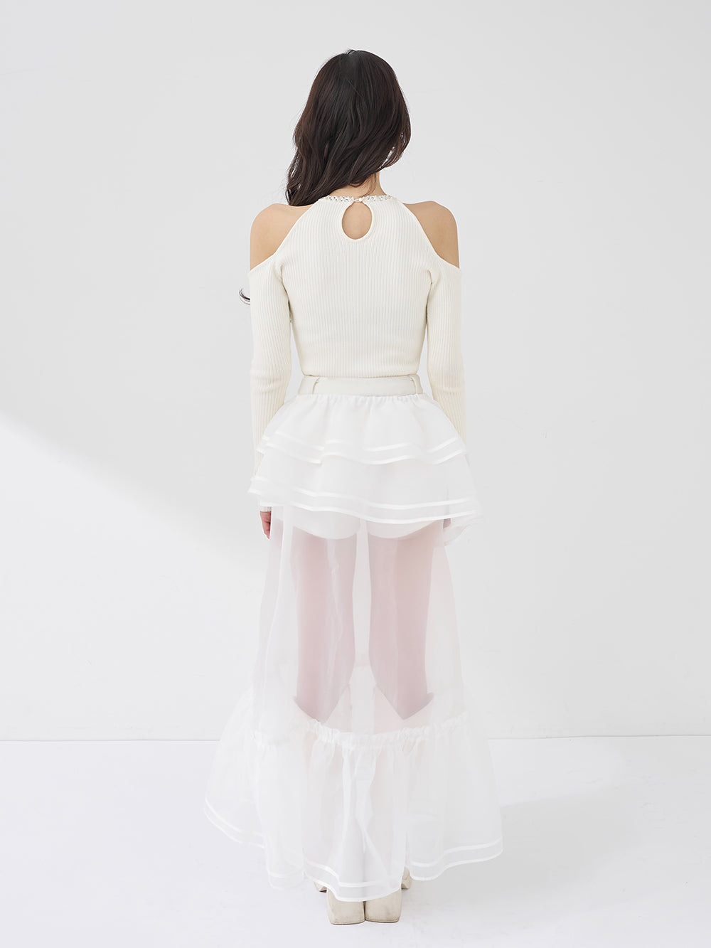 モデル：165cm（着用サイズ：S　着用カラー：WHT）