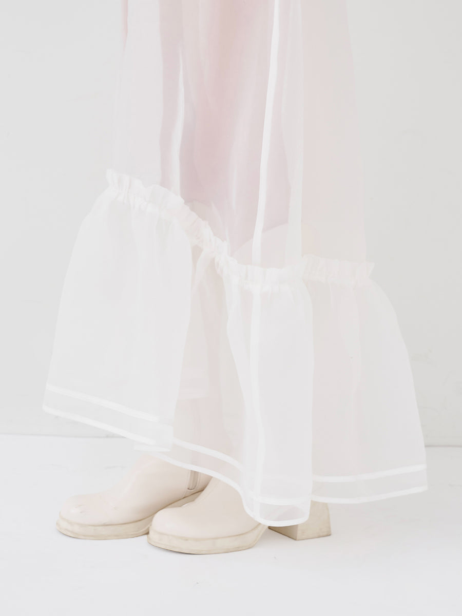 モデル：165cm（着用サイズ：S　着用カラー：WHT）