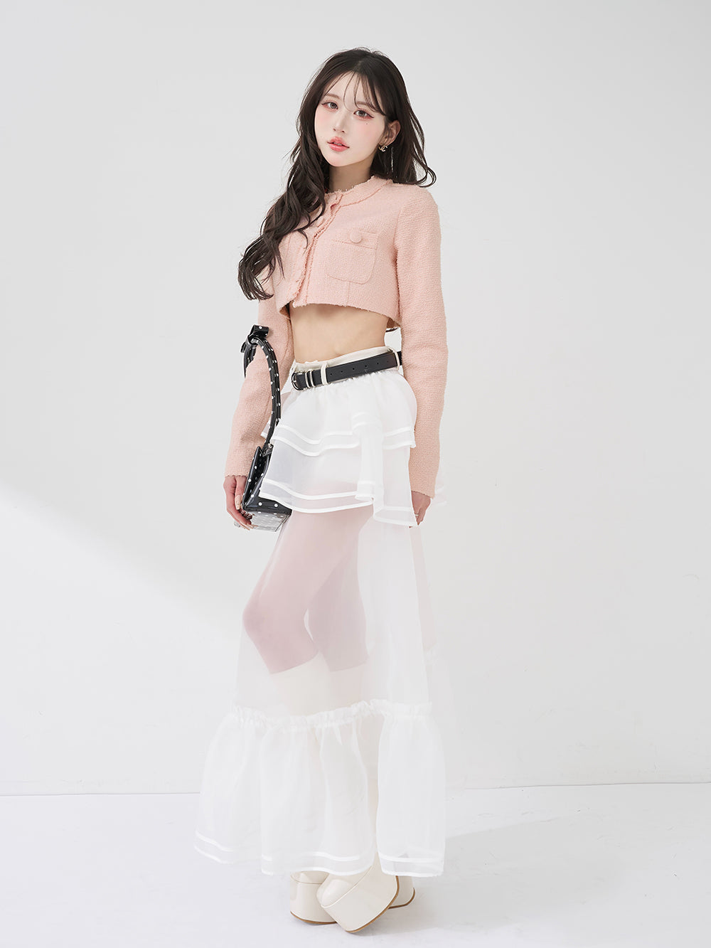 モデル：165cm（着用サイズ：S　着用カラー：WHT）