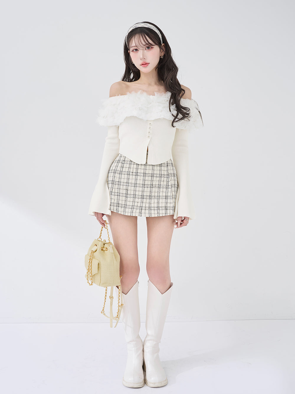 モデル：165cm（着用サイズ：FREE　着用カラー：WHT）