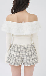 モデル：165cm（着用サイズ：FREE　着用カラー：WHT）