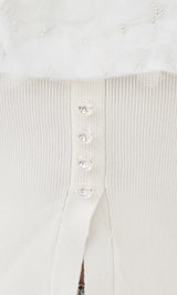 モデル：165cm（着用サイズ：FREE　着用カラー：WHT）