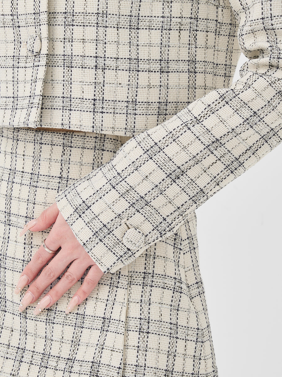 モデル：165cm（着用サイズ：S　着用カラー：MIX）