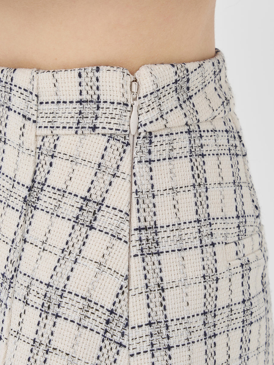 モデル：165cm（着用サイズ：S　着用カラー：MIX）