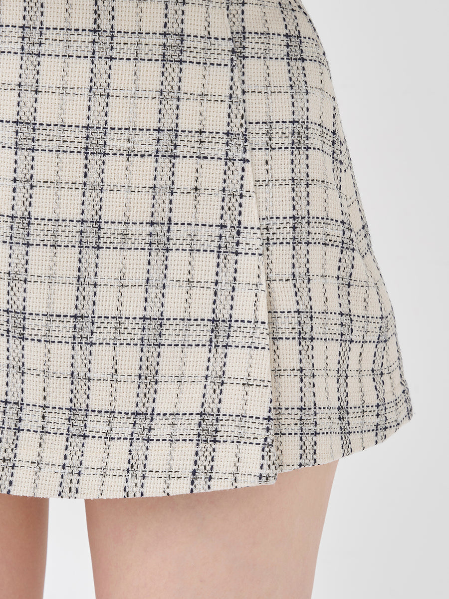 モデル：165cm（着用サイズ：S　着用カラー：MIX）