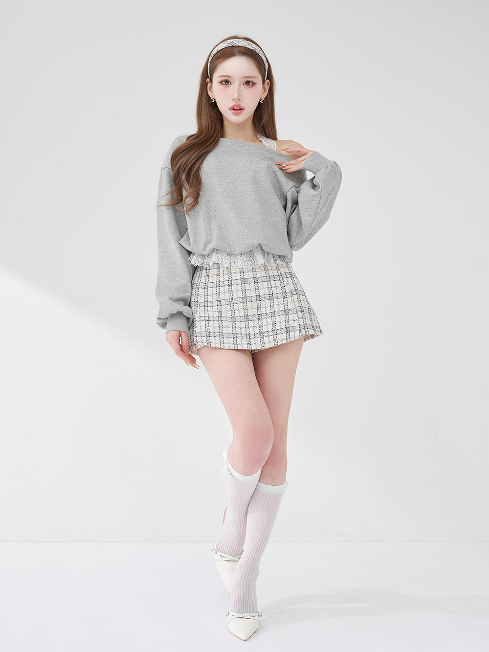 ホルターレースワンショルスウェットトップス