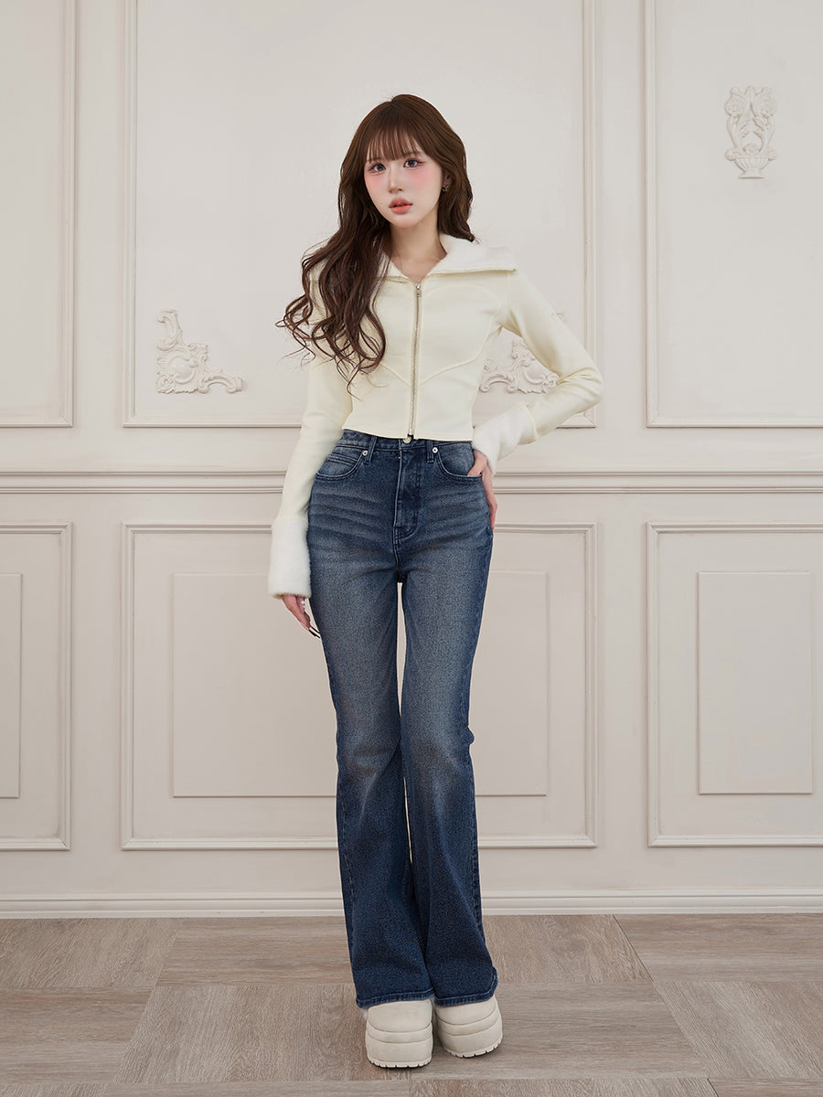モデル：165cm（着用サイズ：FREE　着用カラー：WHT）