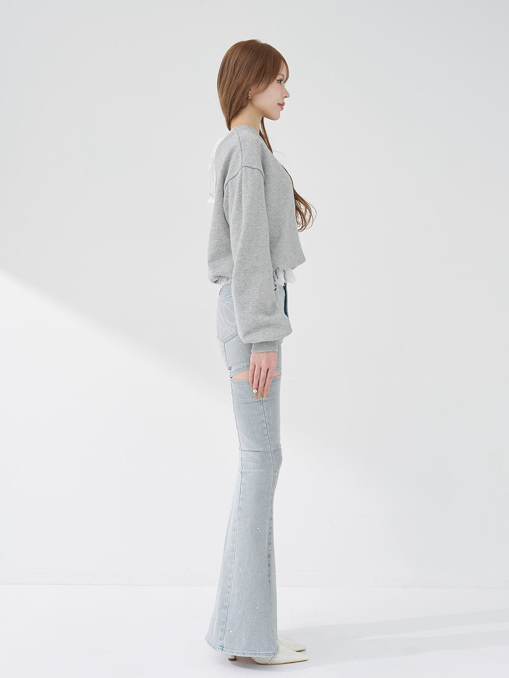 モデル：165cm（着用サイズ：FREE　着用カラー：GRY）